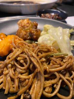 Tong Yang Venice Mckinley