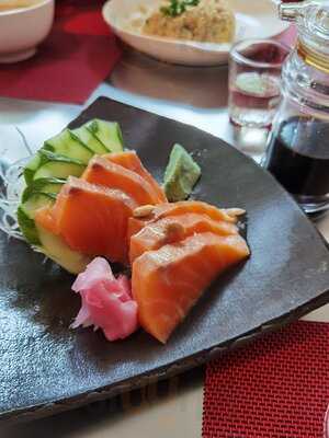 Diamond Ramen, Chinese And Filipino Restaurant