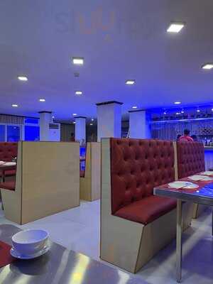 Diamond Ramen, Chinese And Filipino Restaurant