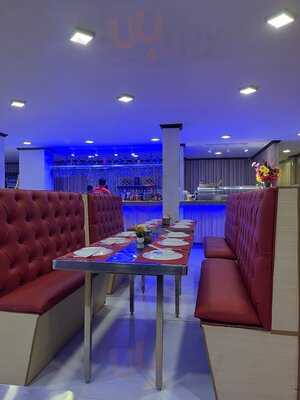 Diamond Ramen, Chinese And Filipino Restaurant