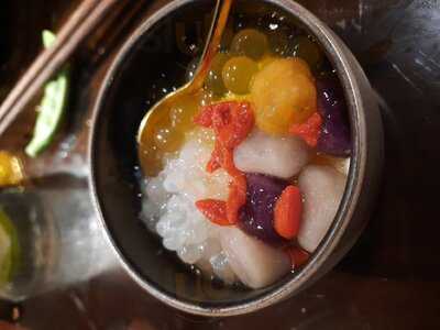 Chairman Fu Hotpot And Bar