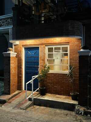 The Shrimp Pirate Seafood Restaurant