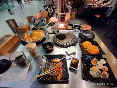 Sam Stew, Vertis North