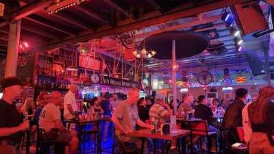 Bourbon New Orleans Ph.