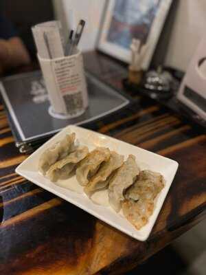 Menkakeru Inuno Hirameki