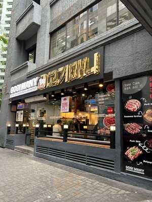 Gogi Many Makati
