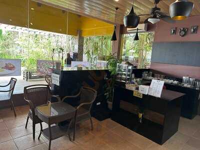 Pay & Stay Coffee Shop & Cafe