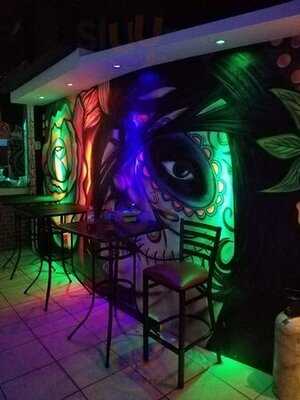 Blazzin Hookah Bar & Grill
