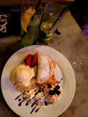 Eter Rooftop & Lounge