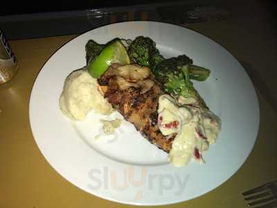 The Trade Winds Guesthouse & Restaurant