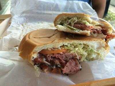 Panaderia & Reposteria Lydia