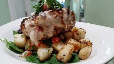 Casa Penchi. Restaurant & Steak House