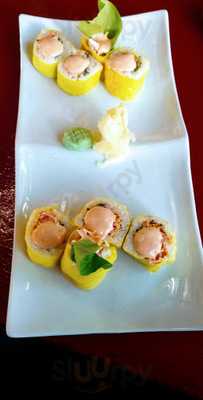 Aurora's Chicken & Grill