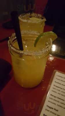 Aurora's Chicken & Grill