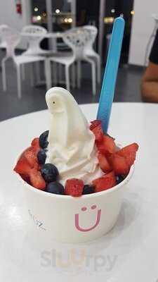 Yogen Fruz