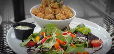 Plaza Platos Y Copas