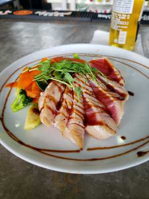 Plaza Platos Y Copas