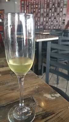 Stoa's Wine Bar & Cafe