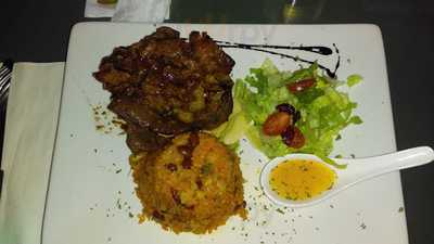 Afrika's Restaurant & Grill