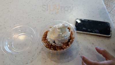 Icy Roll's Ice Cream