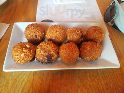 Asere Cubano Kitchen Bar