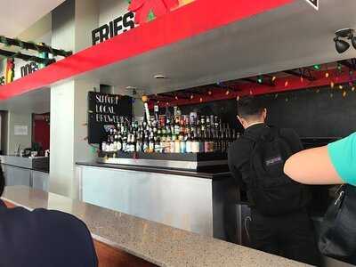 Buns Burger Shop, Old San Juan