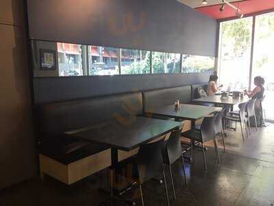 Libreria Libros Ac Barra & Bistro