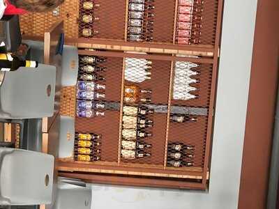 Restaurante Ladi's Place Puerta De Tierra