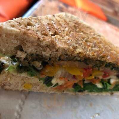 Obrigado Organic Cafe & Acai Bar