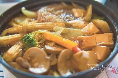 Himalaya At El Mercado