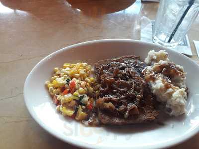 The Cheescake Factory Plaza Las Americas