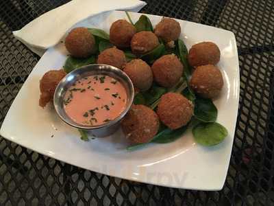 El Almendro Del Mani