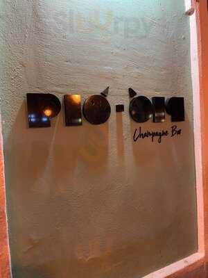 Pío Pío Champagne Bar