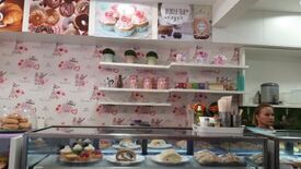 Chris Cafe