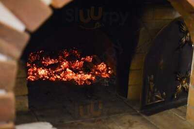 Трактир "Изба"