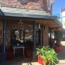 Grey Bear Pub