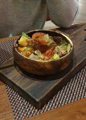 Пхали & Хинкали