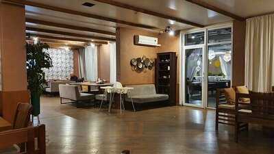 Пхали & Хинкали