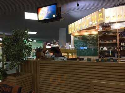 Вилли Гуд и Хлебные девчонки