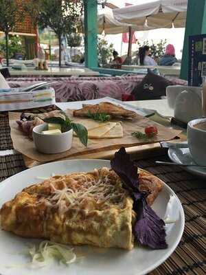 Рестобар - Караоке  "voda"