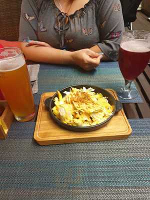 Раковарня Зина и Море