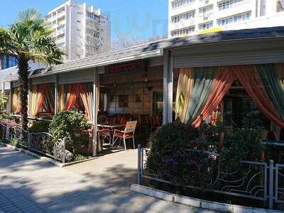 Кафе Семейное