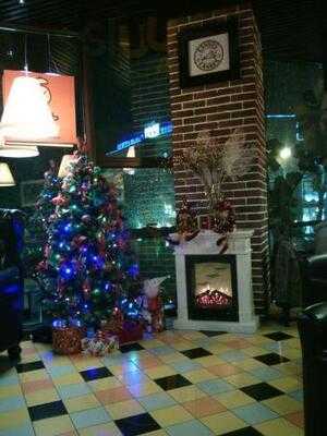 Пить кофе Cannes 