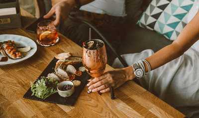 Fourside - Коктейльный Бар