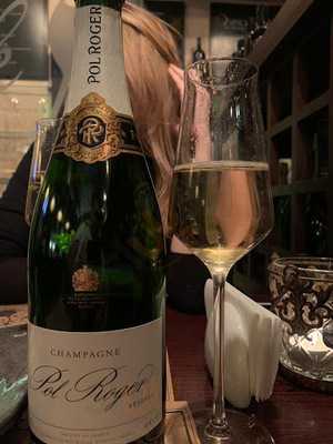 Винный бар Mozart Wine House