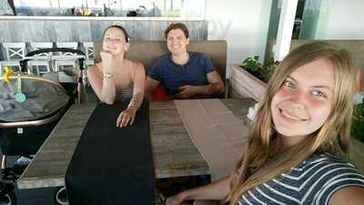 Кафе Веселое