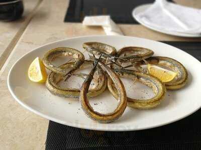 Устричныи Бар Амa