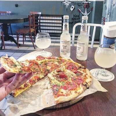 Camorra Pizza E Birra