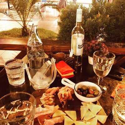 Гастрономический бутик Moncasa Gourmet