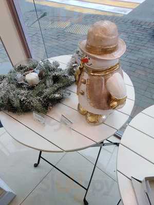 Сладкий уголок